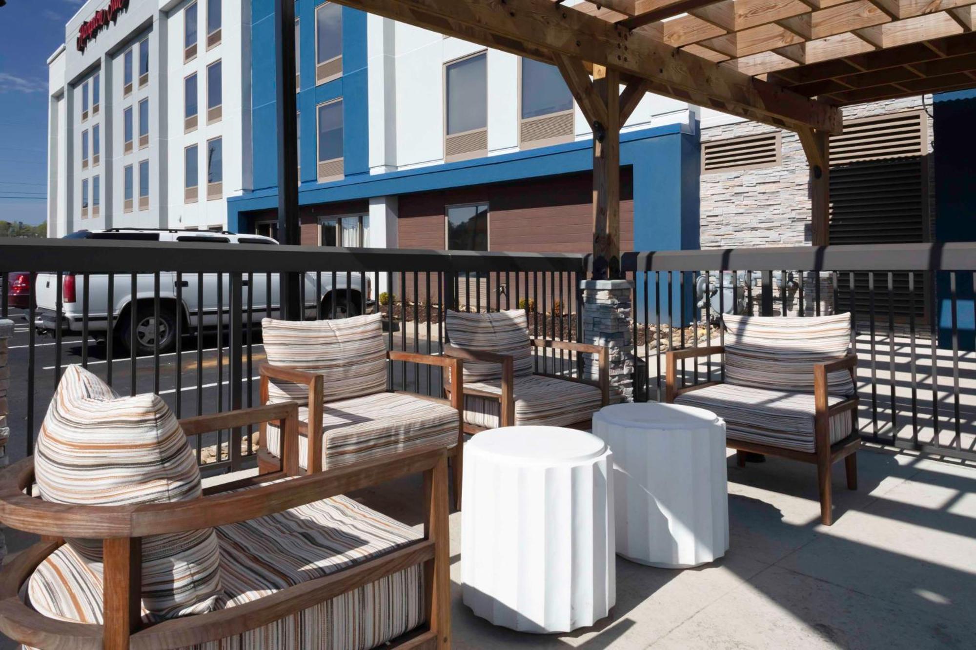 Hampton Inn Conyers Exterior foto